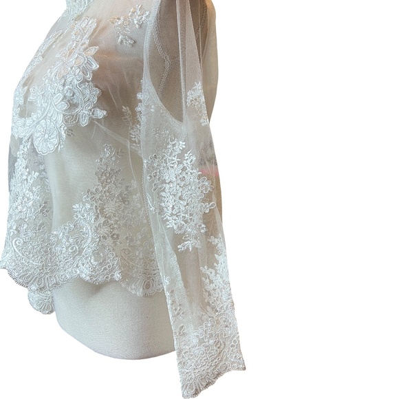 #A259   FT INC  Romantic  White Embroidered  Mesh Top, Sequins NWT XL - Picture 3 of 11